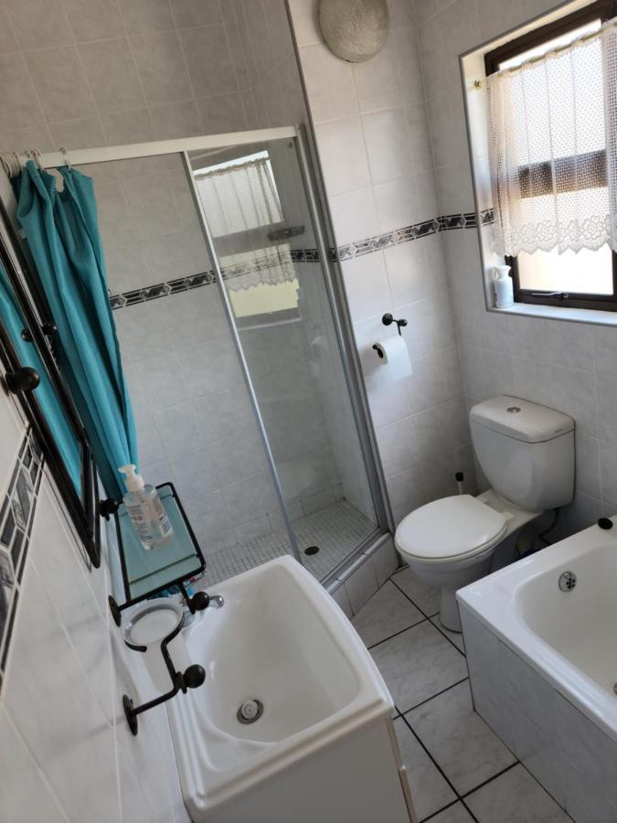 11 Seesonnet Scottburgh Luaran gambar